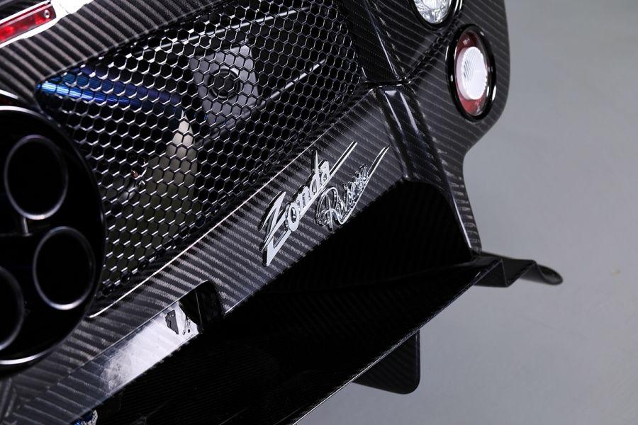 Детали экстерьера Pagani Zonda 760 Riviera 2017 года  (фото 15 из 15)
